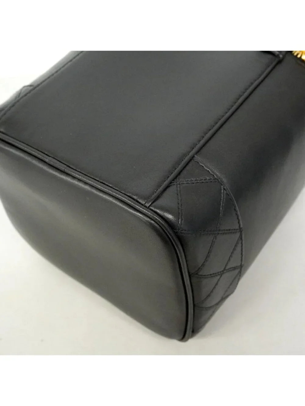 Chanel Vanity Bag Bicolor Lambskin Black Gold